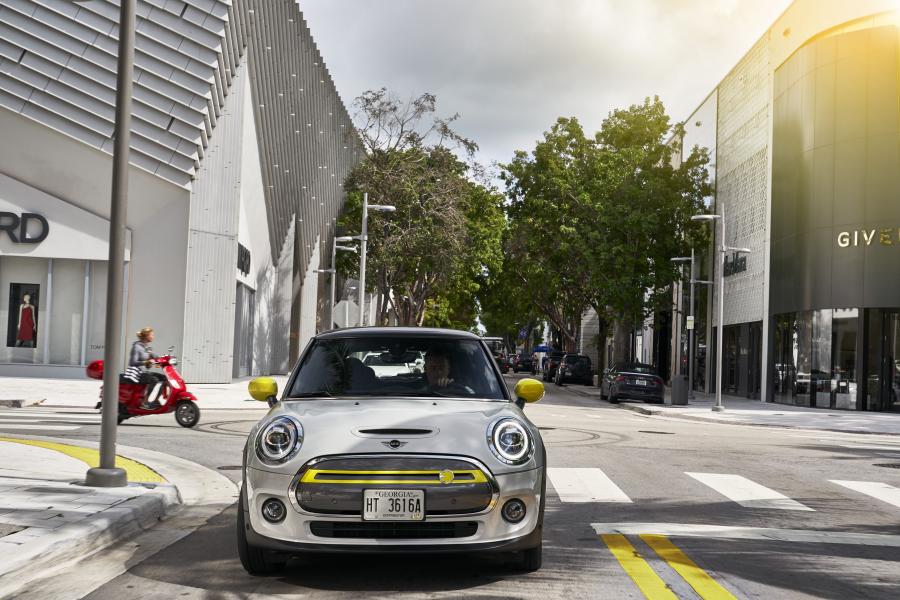  Mini Cooper SE (F56) 2020 года  (NA) (фото 95 из 342)